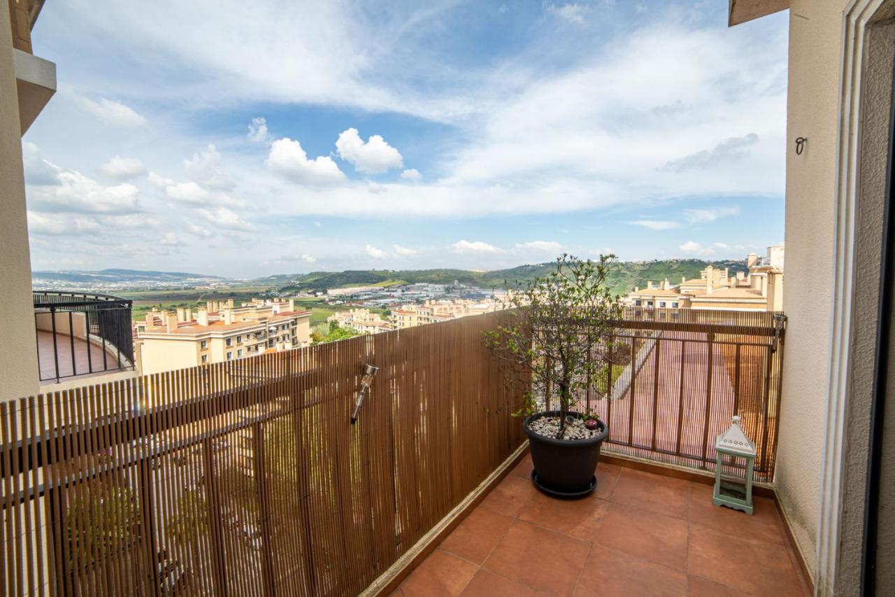 Lovely Apartment Near Airport And Nations Park, With Garage Loures Zewnętrze zdjęcie
